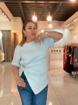 Blusa casual con detalle lateral elegante 1105