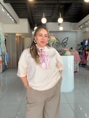 Blusa Rosa con Pañuelo Rosa 1202