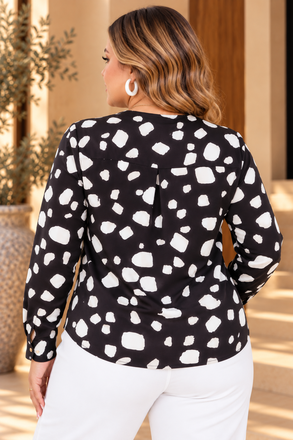 Elegancia en blanco y negro (1)